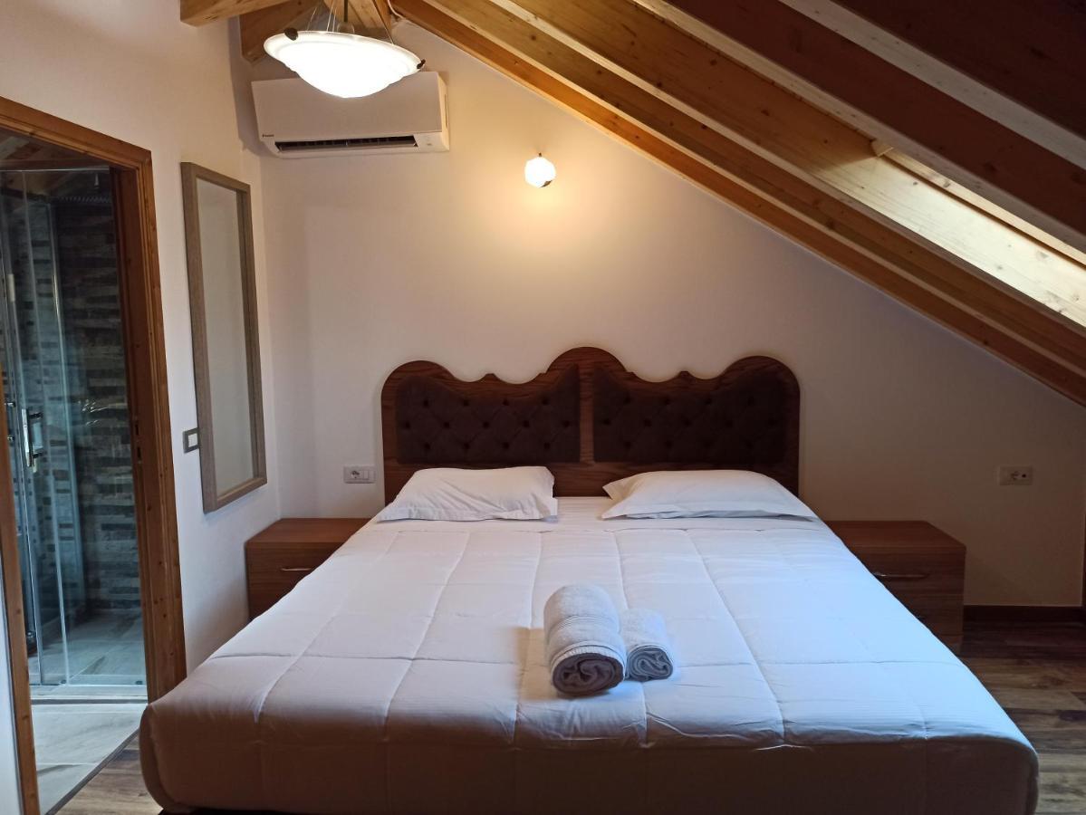 Boutique Hotel Praga Gjirokastër Exteriér fotografie