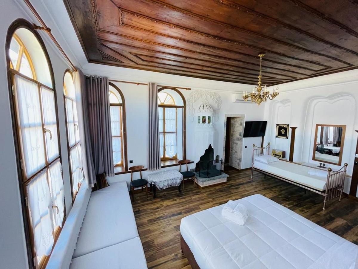 Boutique Hotel Praga Gjirokastër Exteriér fotografie