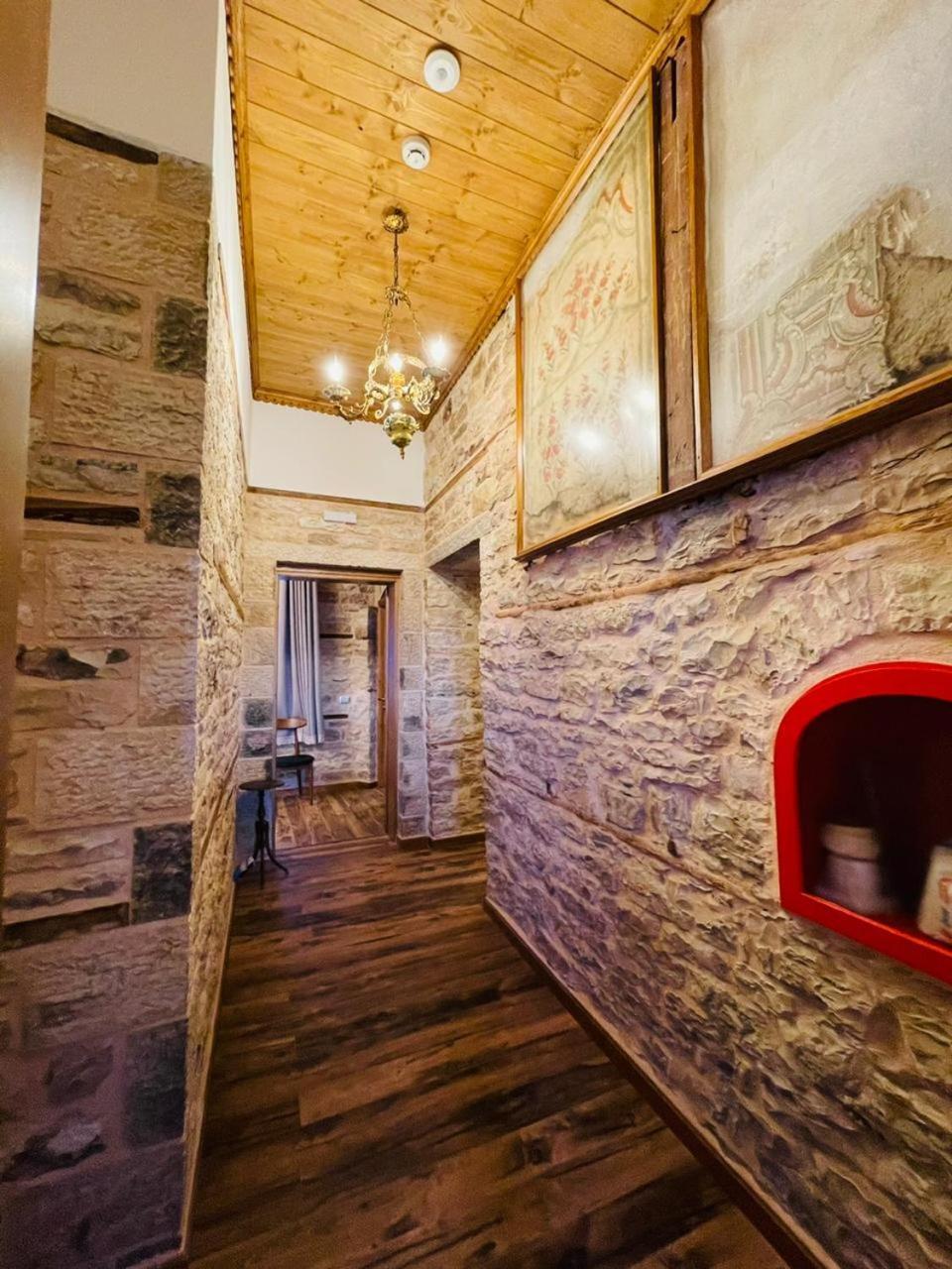 Boutique Hotel Praga Gjirokastër Pokoj fotografie