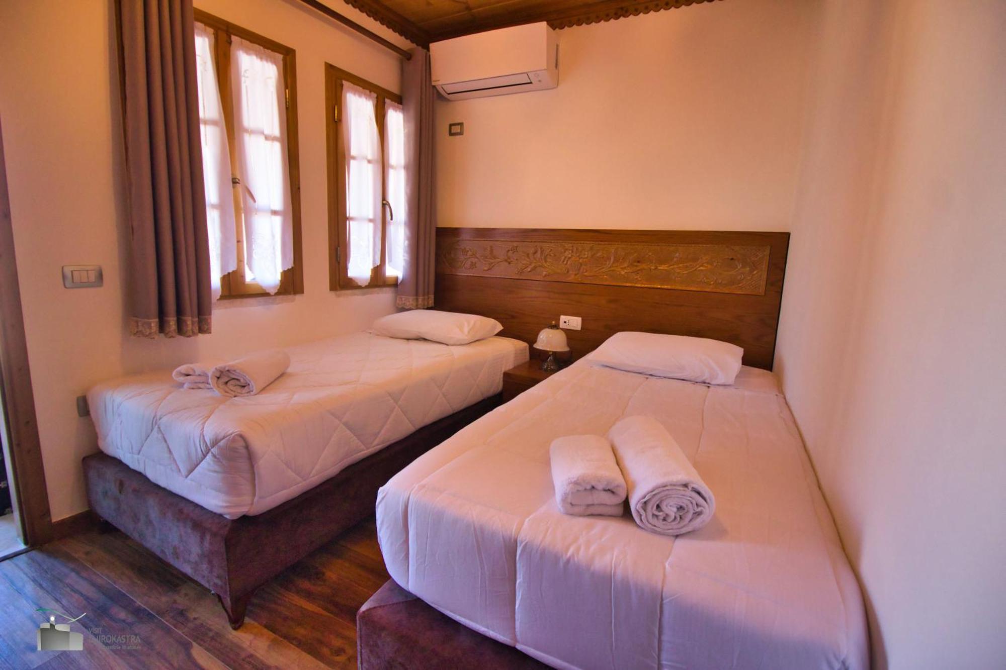 Boutique Hotel Praga Gjirokastër Pokoj fotografie